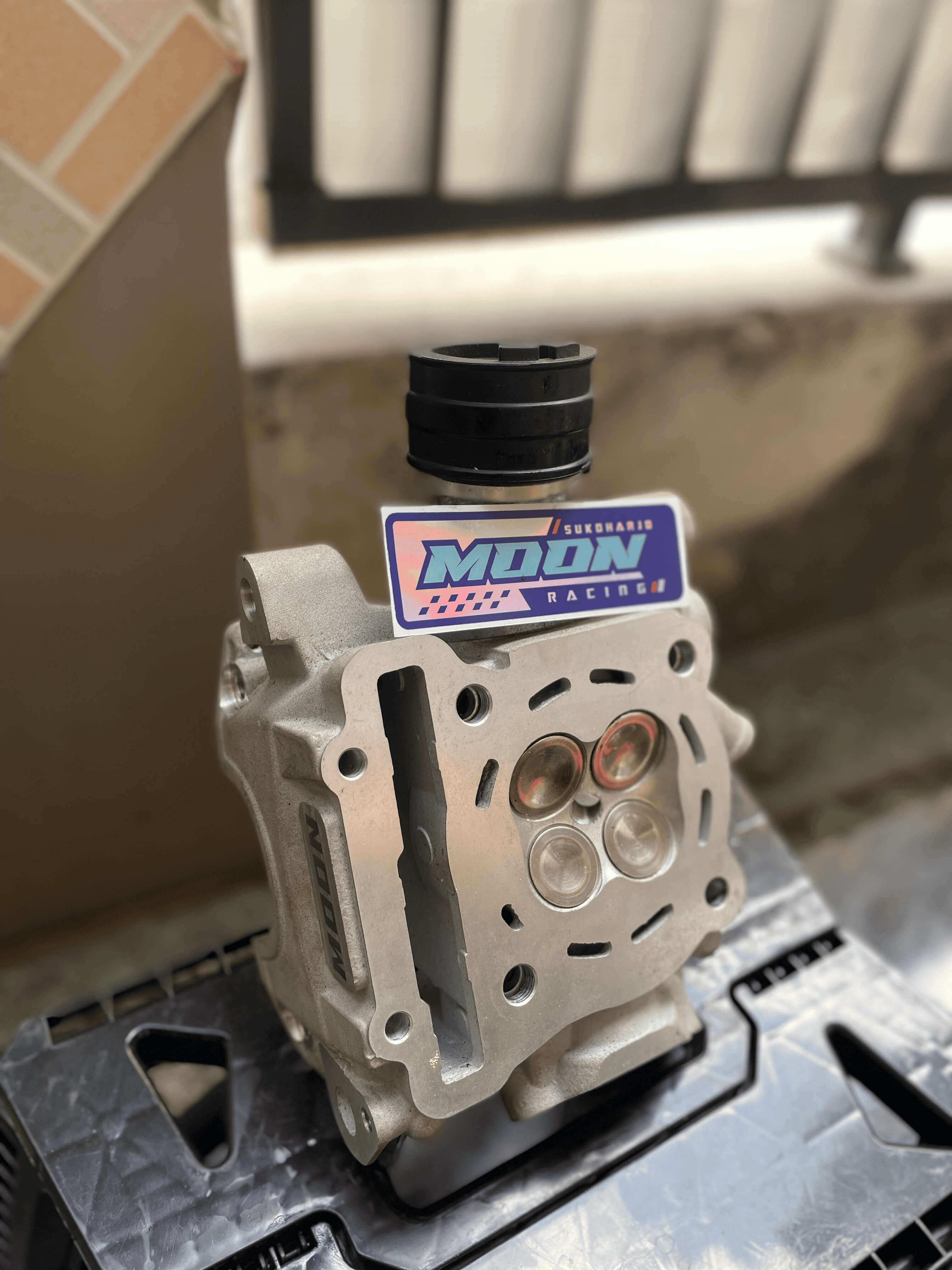 Cylinder Head Moon Racing